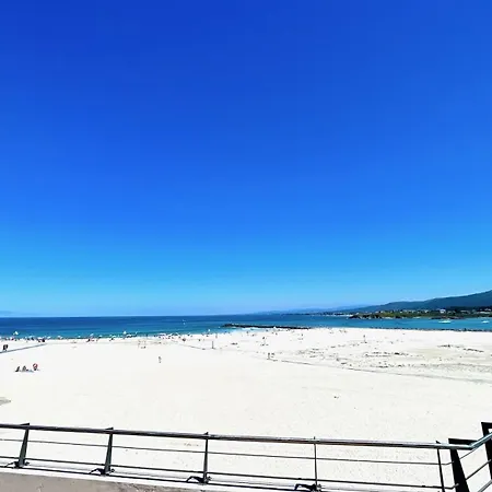 The Cliffs A Ribeira - Polas *