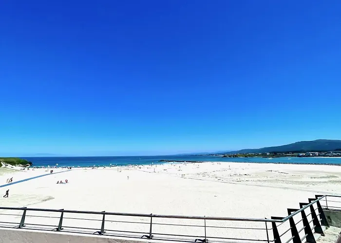 The Cliffs A Ribeira - Polas *