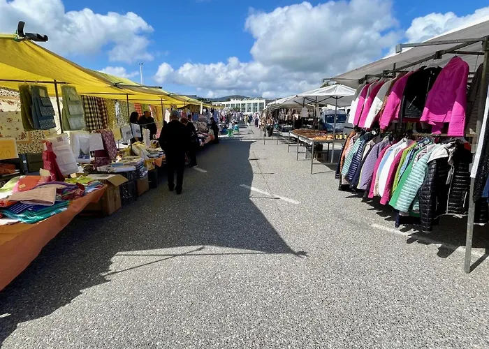 The Cliffs A Ribeira - Polas Foz