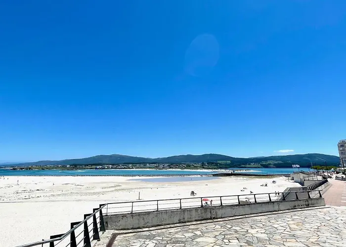 The Cliffs A Ribeira - Polas Daire